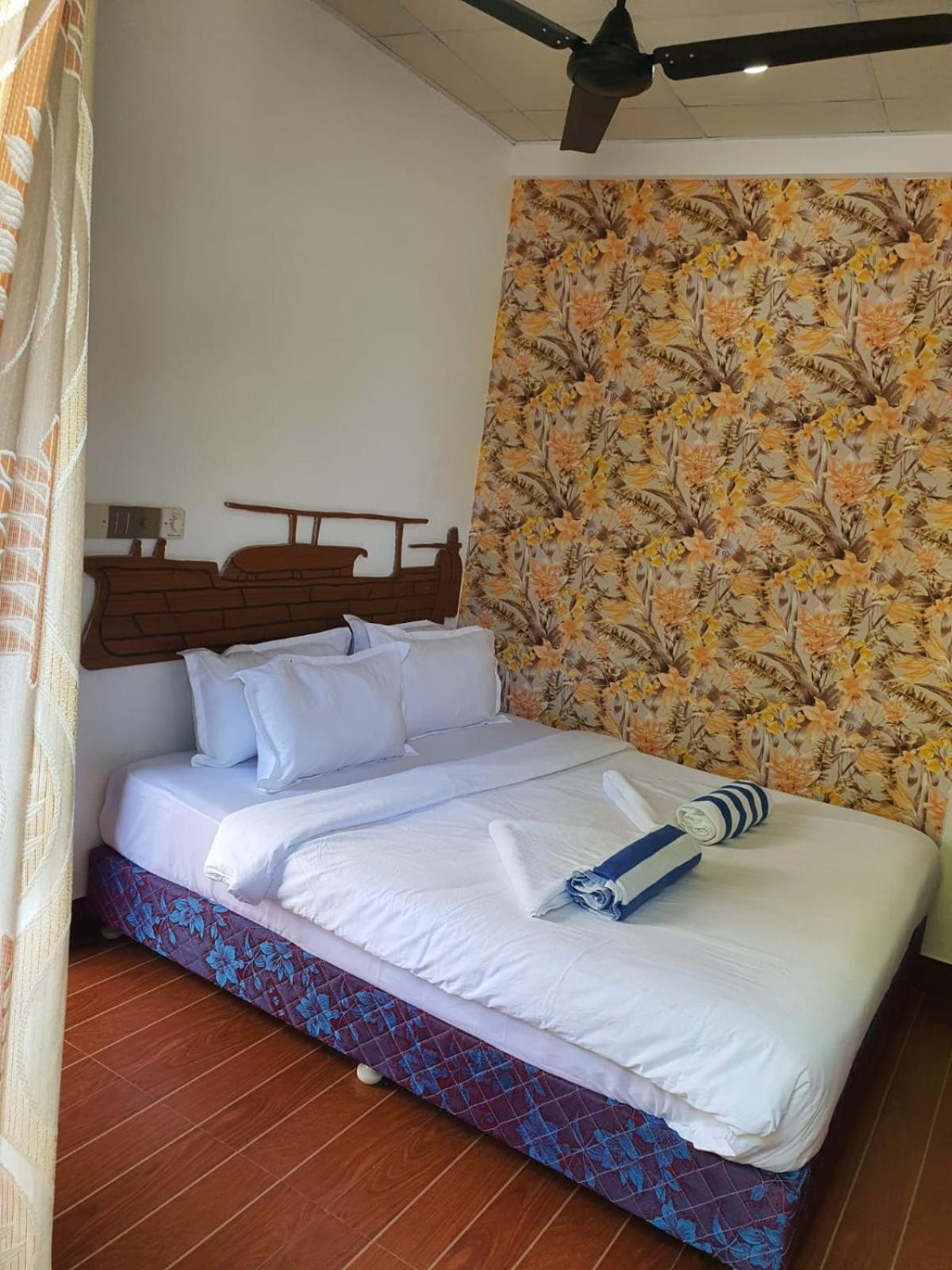 Guraidhoo Palm Inn Екстериор снимка